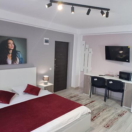 Aparthotel Oltului Галац Экстерьер фото